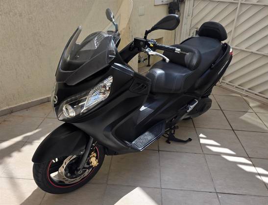 DAFRA MAXSYM 400i 